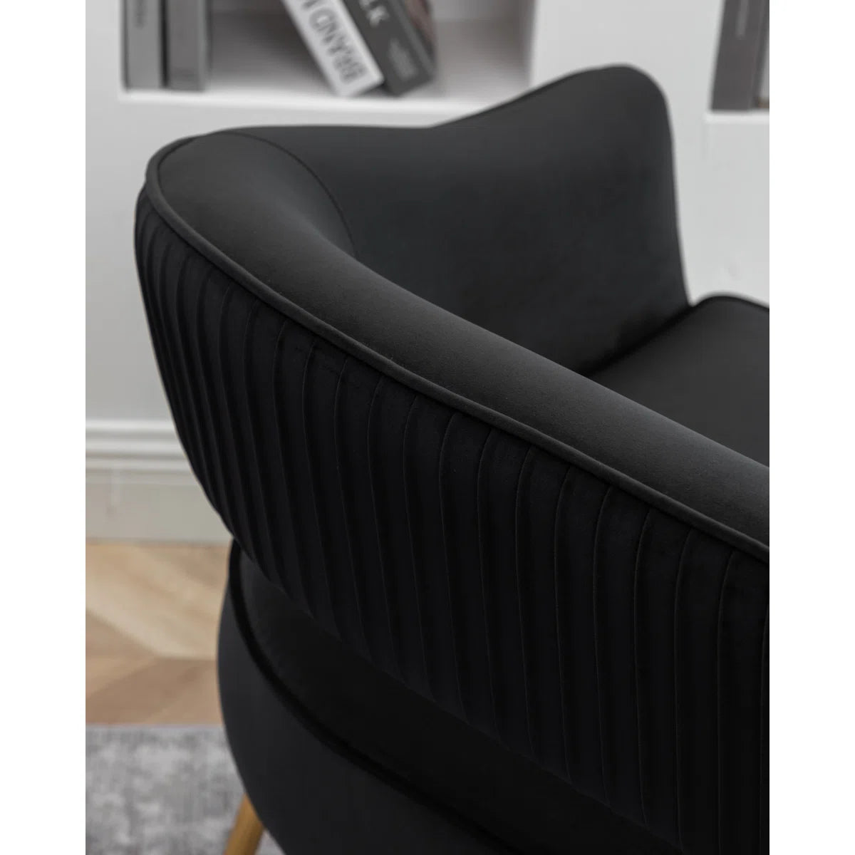 Chynna 51.2'' Velvet Loveseat